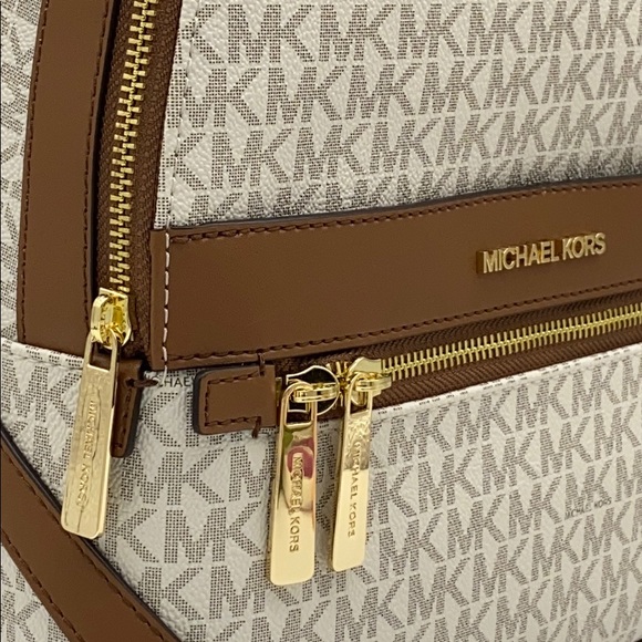 MICHAEL KORS KENLY MEDIUM BACKPACK VANILLA - Picture 9 of 16